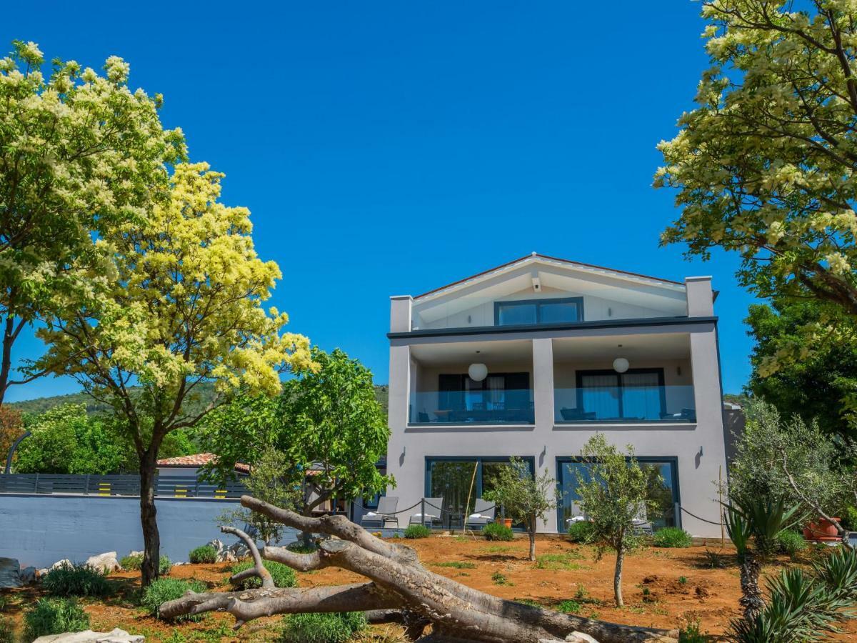 Villa A-R-T Koromačno Kültér fotó